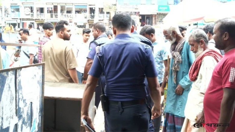 এনসিপির সমাবেশস্থলের কাছে বোমা সদৃশ বস্তু উদ্ধার