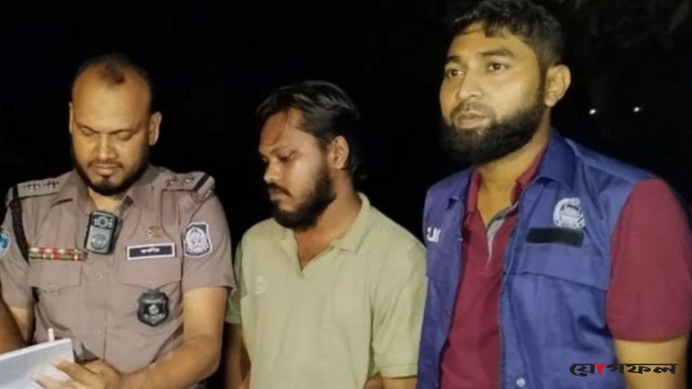 কুমিল্লায় ইয়াবাসহ ভারতীয় নাগরিক আটক