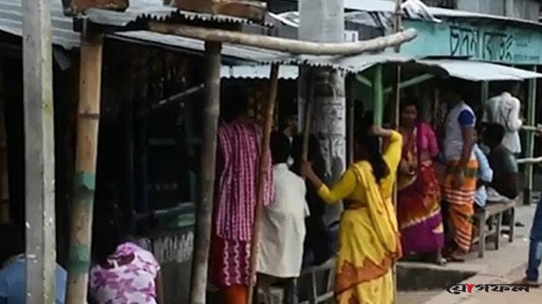 দৌলতদিয়ায় হামলায় আহত যৌনকর্মীর মৃত্যু, গ্রেপ্তার ১