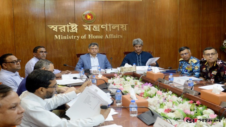 প্রকল্পে বিলম্ব নয়, নির্ধারিত সময়েই কাজ শেষের নির্দেশ স্বরাষ্ট্রমন্ত্রীর